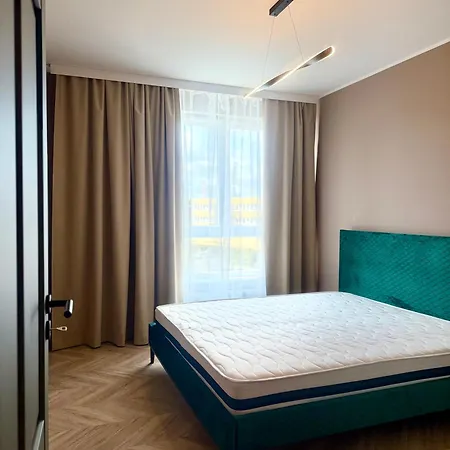 Korfantego 99 New 2-bedroom Center شقة